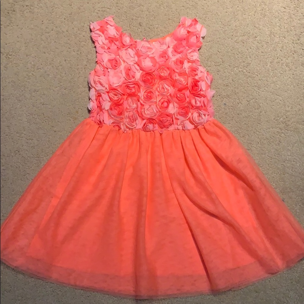Girls dress